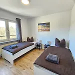 Mr Living I Modernes Mit Einzelbetten, Voll Ausgestattete Kueche, Balkon, Wlan, Parkplatz, Ideal Fuer Monteure I Gi03 I Gi02 *