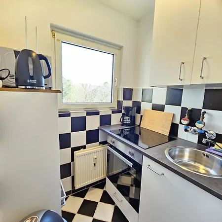-mrliving- 2 In Linden - 4 Betten - Balkon Apartment