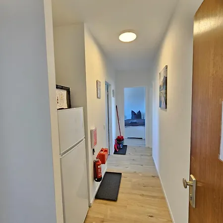 Mr Living I Modernes Mit Einzelbetten, Voll Ausgestattete Kueche, Balkon, Wlan, Parkplatz, Ideal Fuer Monteure I Gi03 *