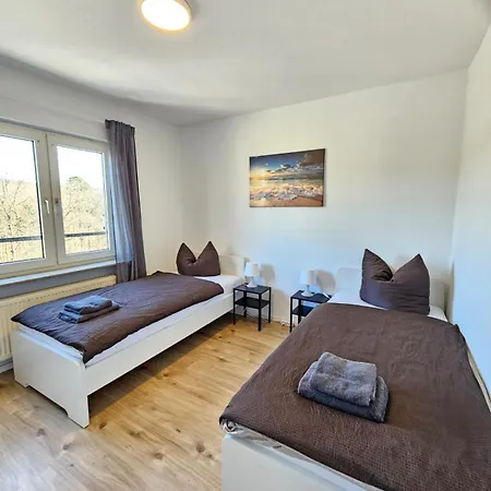 Mr Living I Modernes Mit Einzelbetten, Voll Ausgestattete Küche, Balkon, Wlan, Parkplatz, Ideal Für Monteure I Gi03 *